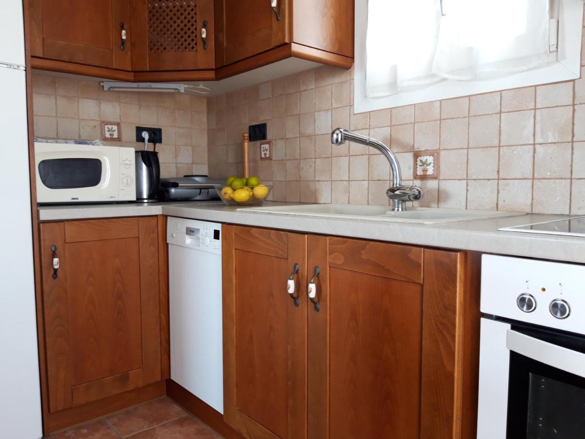 Akitos Maisonette Adamantas Eksteriør billede